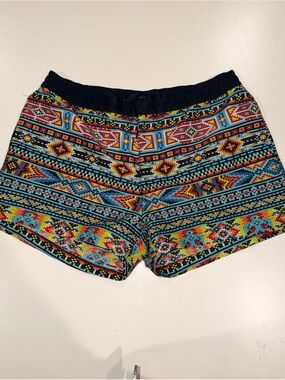 Men's Multicolor Patterned Swim Trunks - Vibrant Navy Waist